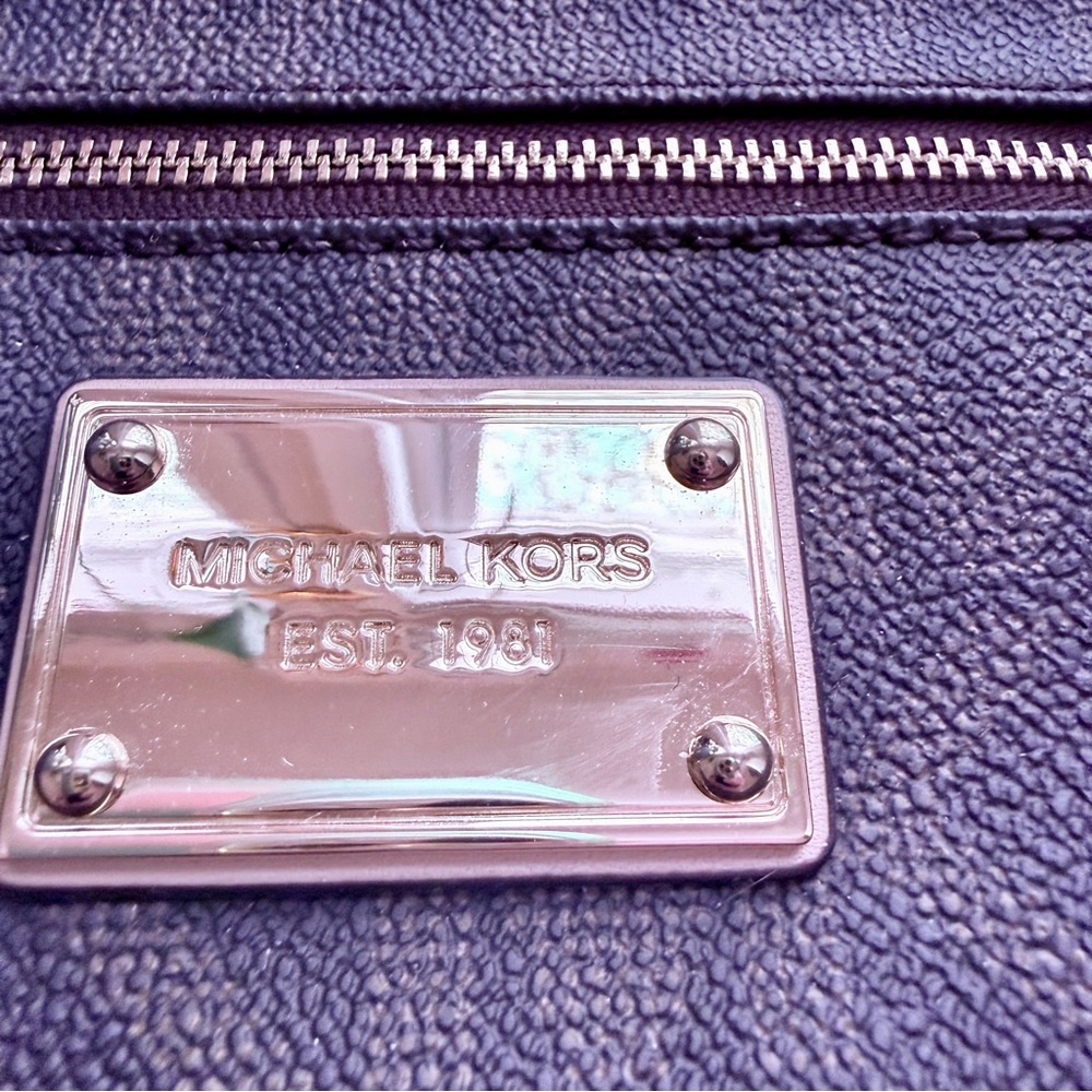 Michael Kors | Black and Brown Monogram Wristlet - Picture 4 of 10